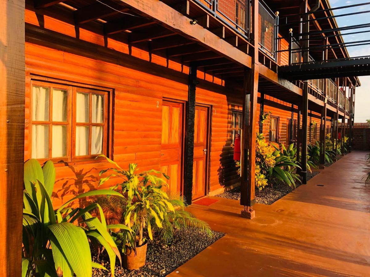 Hotel Alma Pura Puerto Iguazú Extérieur photo