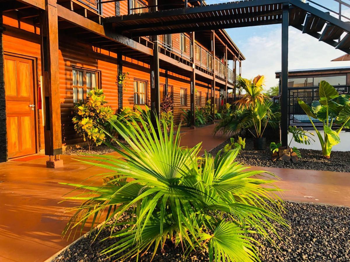 Hotel Alma Pura Puerto Iguazú Extérieur photo