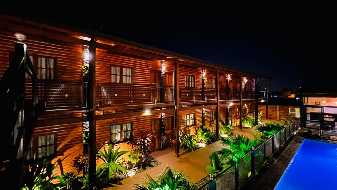 Hotel Alma Pura Puerto Iguazú Extérieur photo